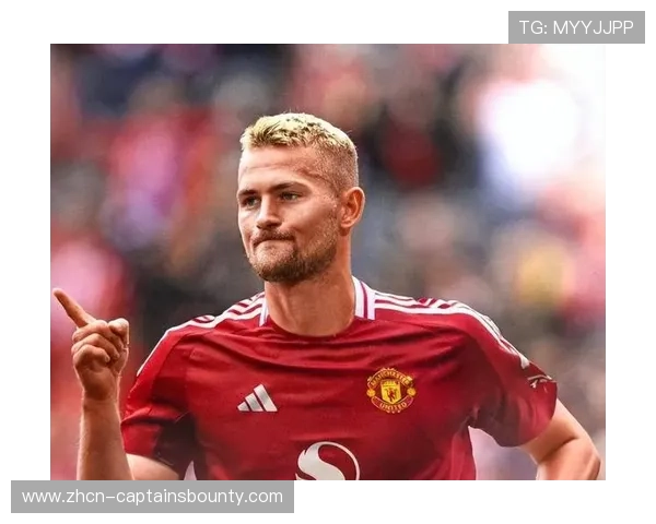 库尼亚反击中柱，曼联错失反超比分良机